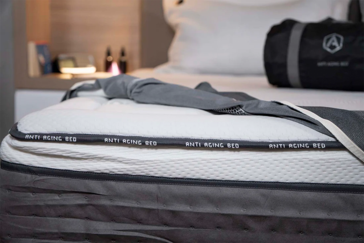 LifeGuard Grounding Mattress+ Bed Cover